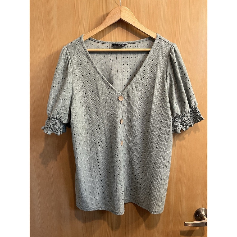 BloomChic Size 10 Sage Eyelet V-Neck Puff Lantern Sleeve Button Detail Tunic Top